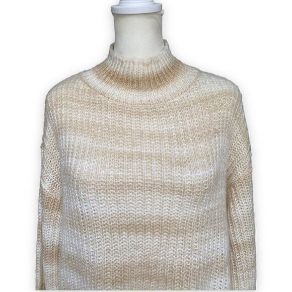 Calvin klein beige stripe turtleneck sweater | NWT - Picture 3 of 13